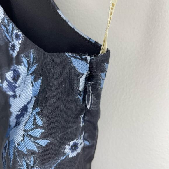 Kate Spade Prairie Rose Velvet Tie Dress Size 0 - Picture 6 of 8